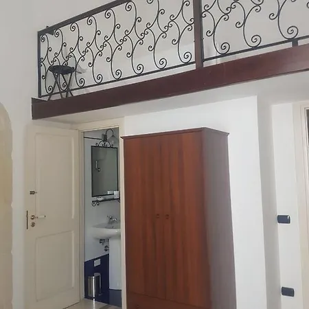 Rossonegramaro Alojamento de Acomodação e Pequeno-almoço Lecce